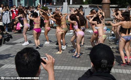 日本人脱女子衣服视频,女子衣物脱衣视频事件引发的争议与反思