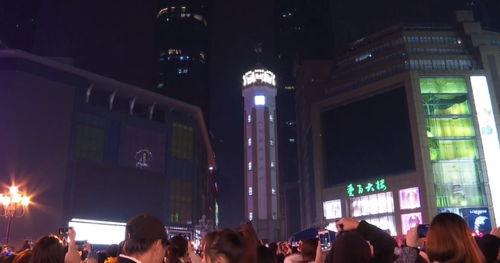 重庆解放碑视频,繁华都市中的历史地标
